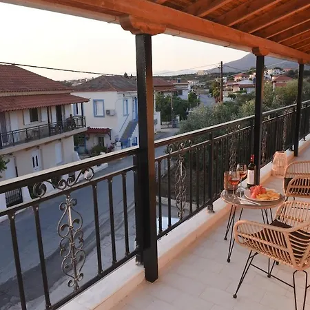 アパート Denaxas